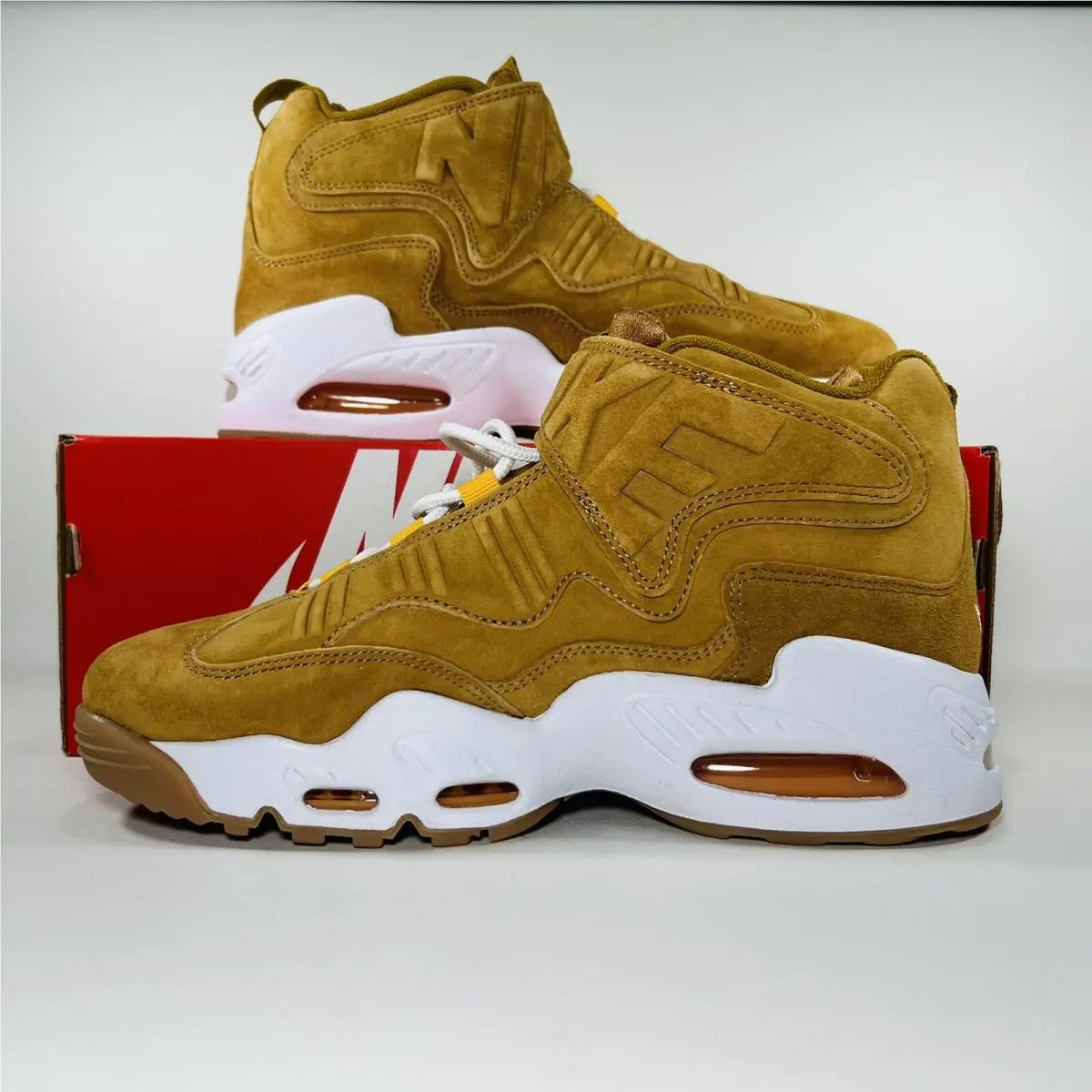 Nike shoes - Nike Air Griffey Max - Air Griffey Max - D06684 700 - Wheat / White / Gum Light Brown / Pollen 12