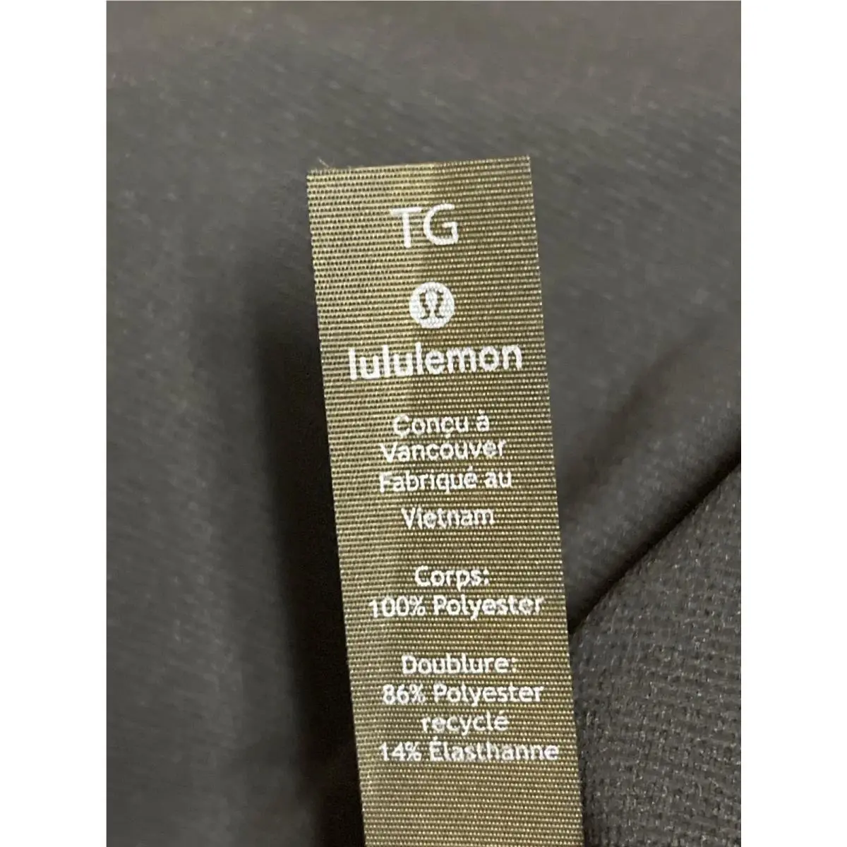 Lululemon clothing - Black 8