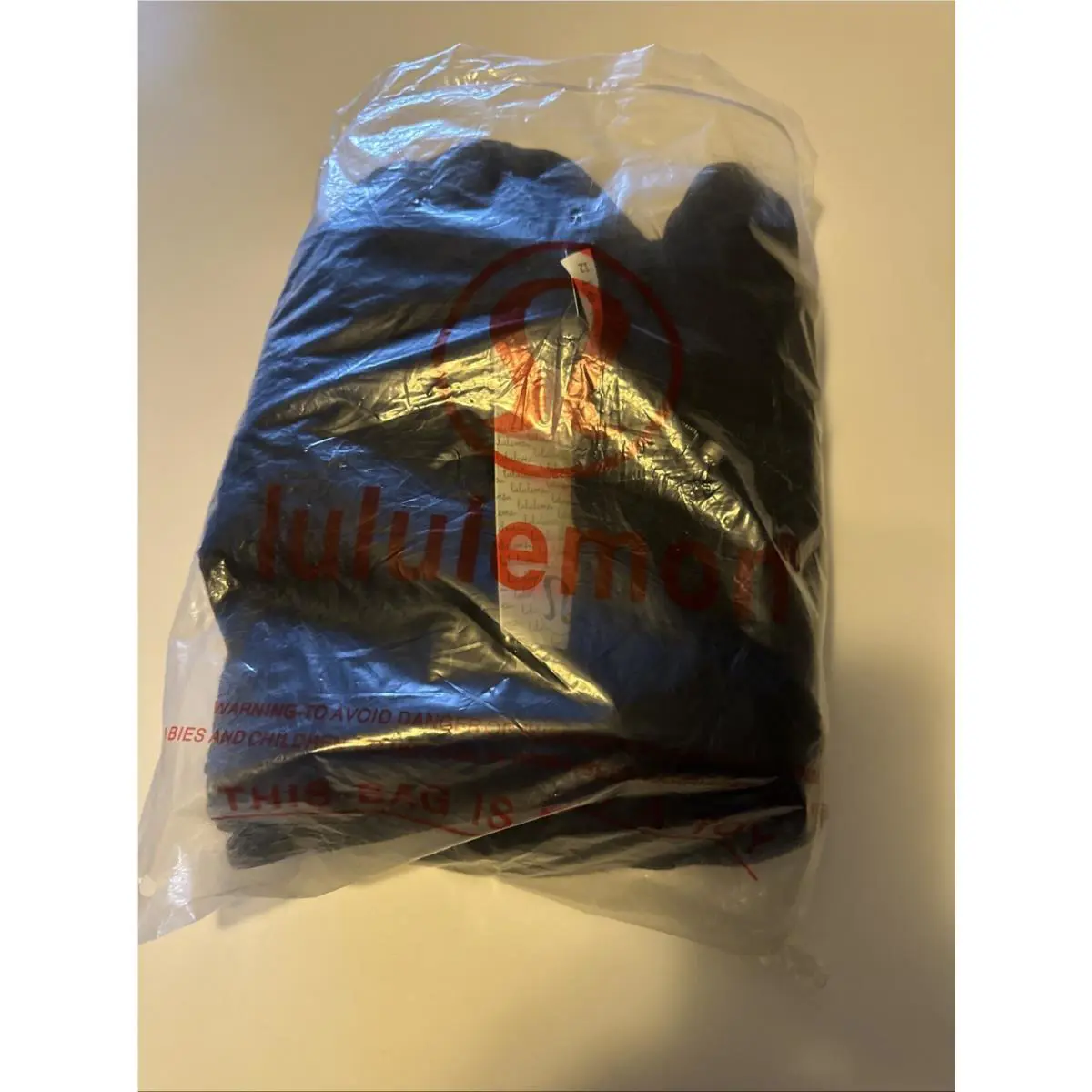 Lululemon clothing - Black 8