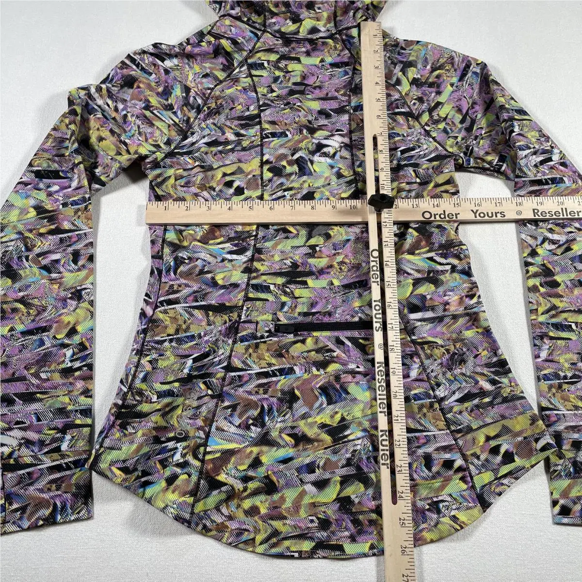 Lululemon clothing - Multicolor 12