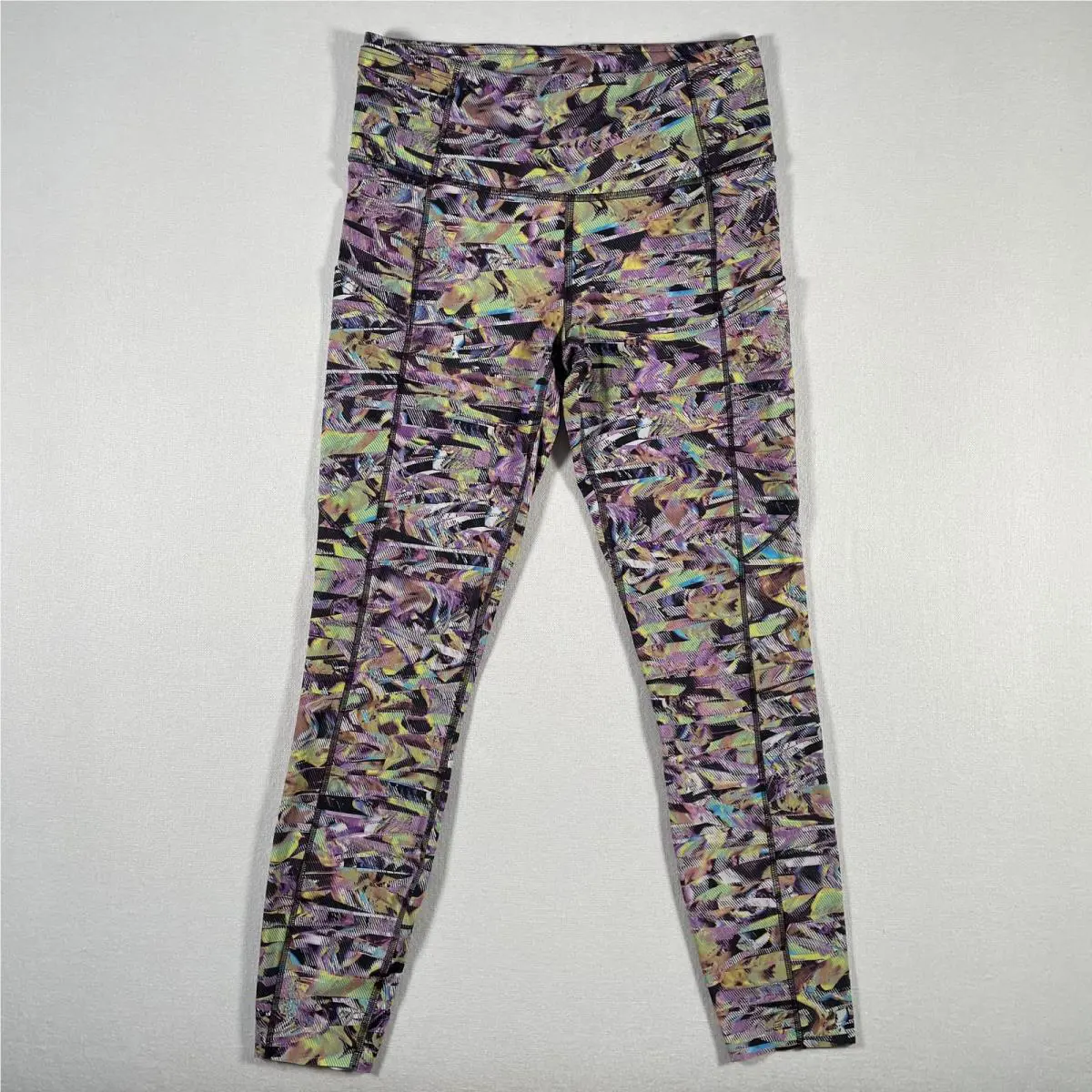 Lululemon clothing - Multicolor 16