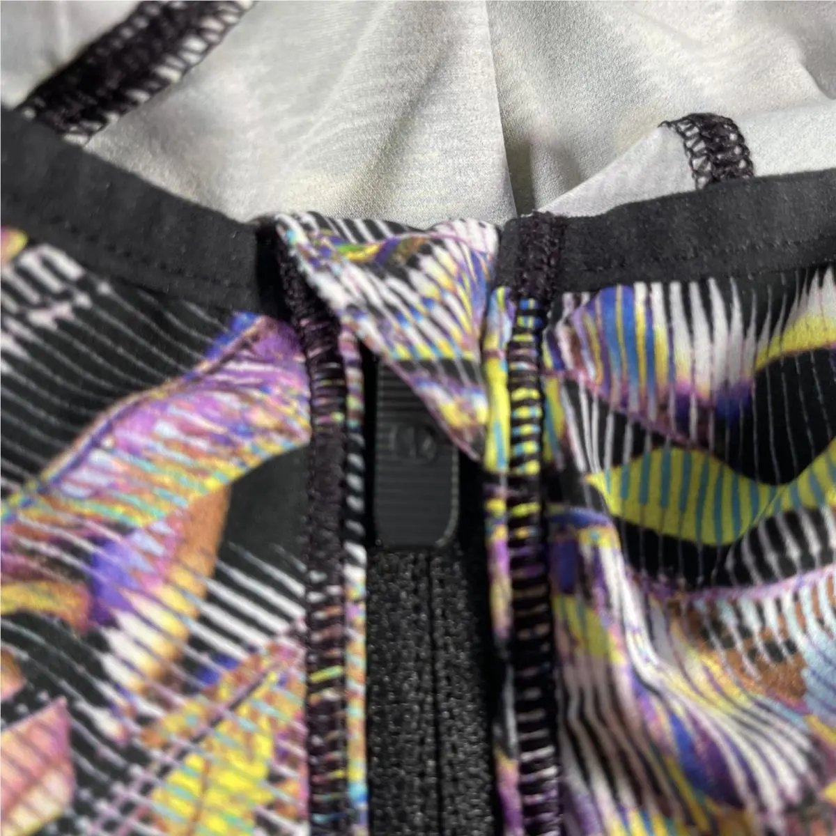 Lululemon clothing - Multicolor 7