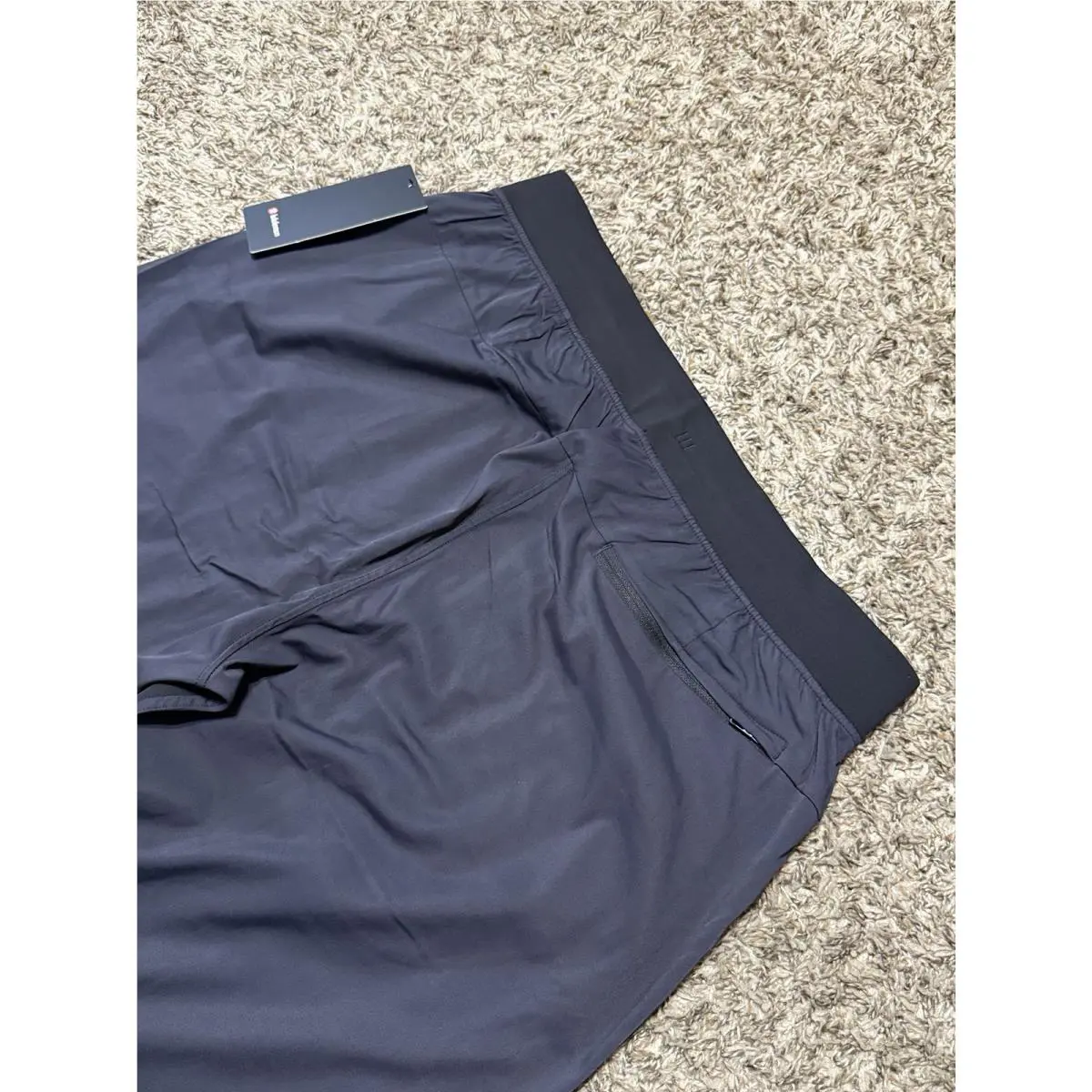 Lululemon clothing - Black 2