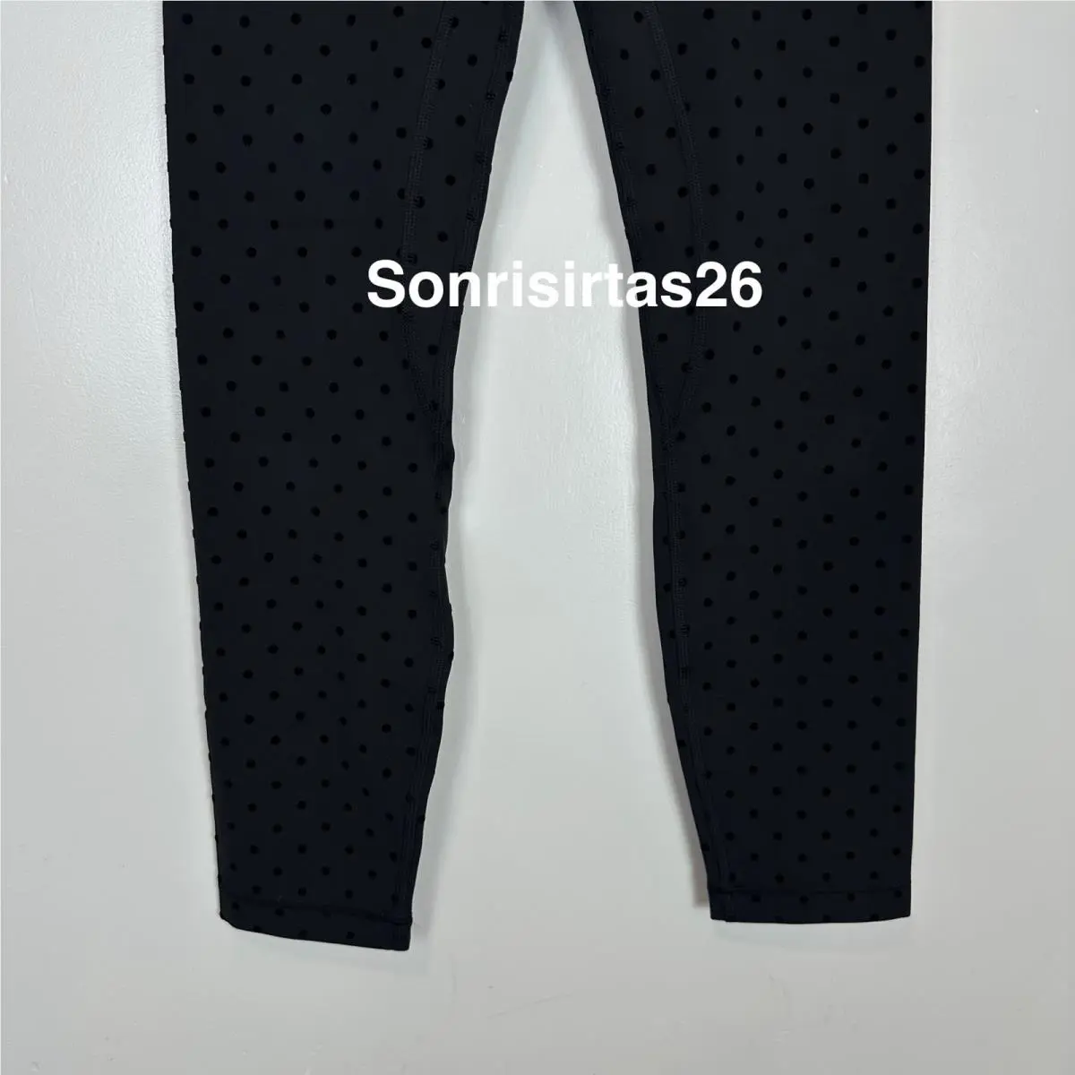 Lululemon clothing - Black 2