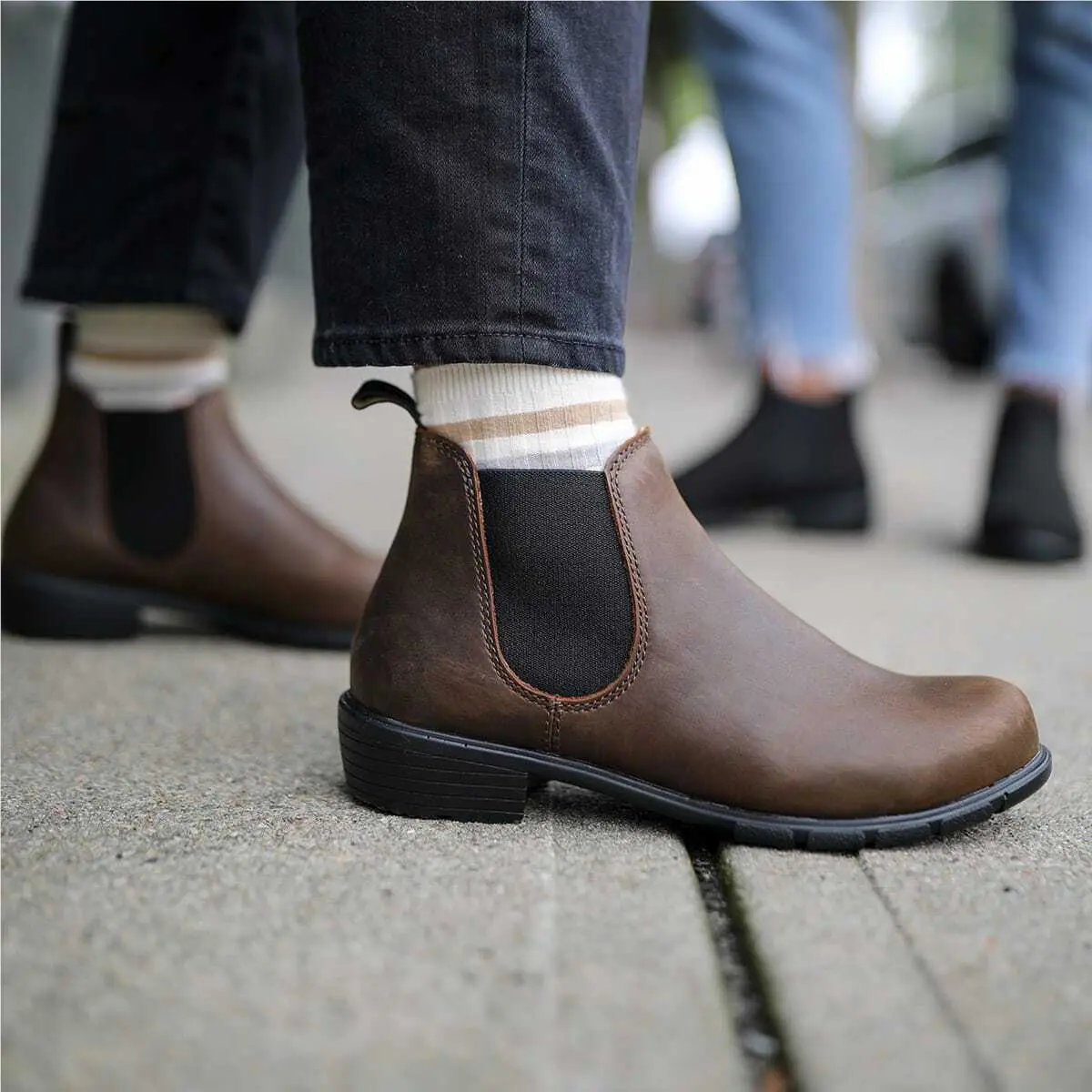 Blundstone shoes - 2068 1970 Ankle Boot - Ankle Boot - Black or Antique Brown, Manufacture: 1970-Antique Brown 0
