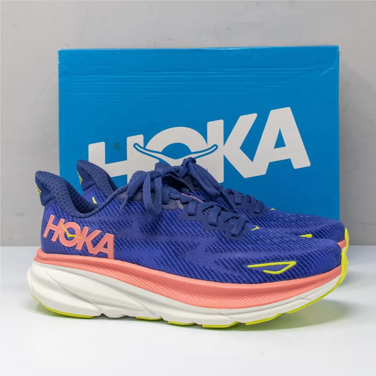 Hoka Clifton 9 Running Shoes Women`s 7 B Evening Sky Coral
