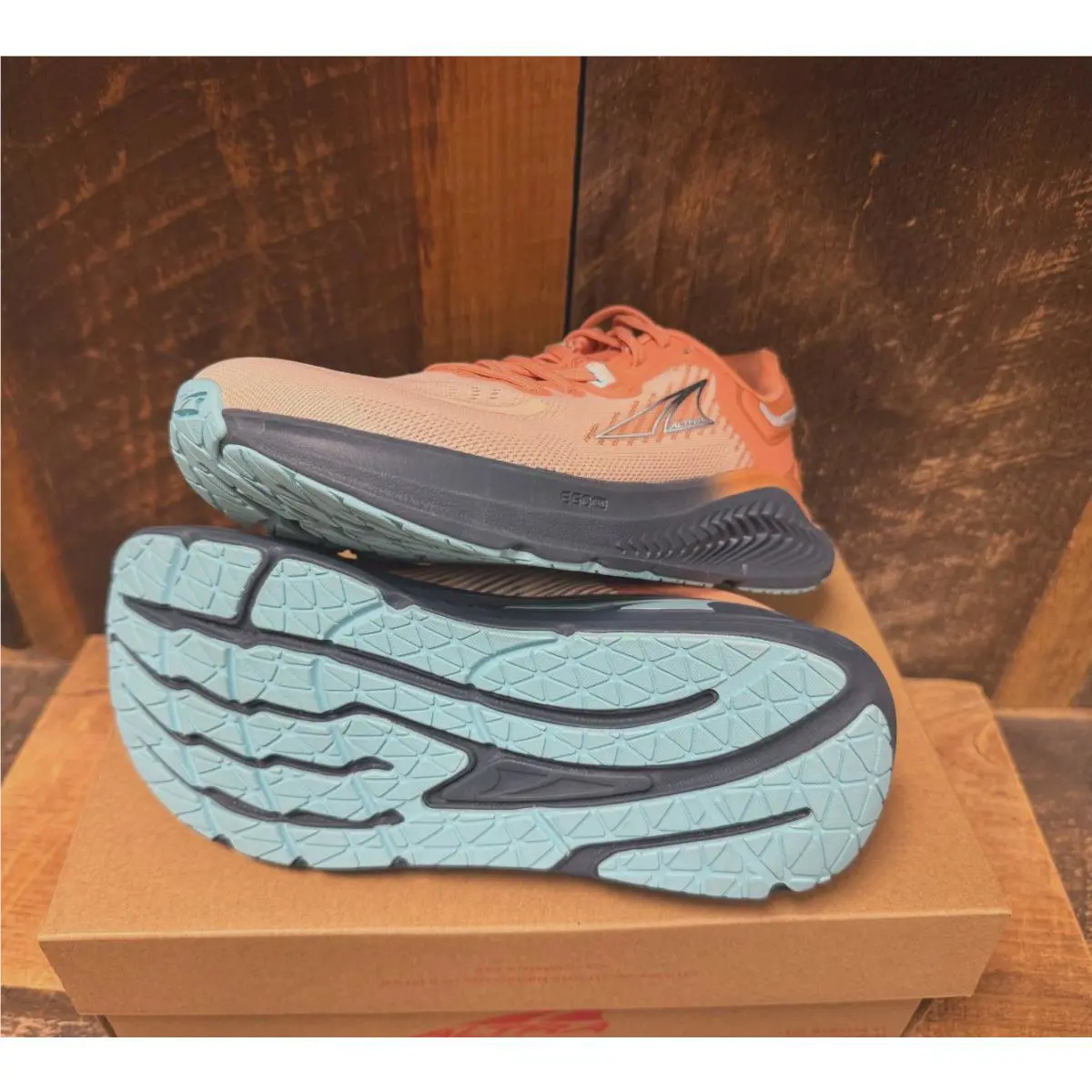 Altra shoes - Navy/Coral 6