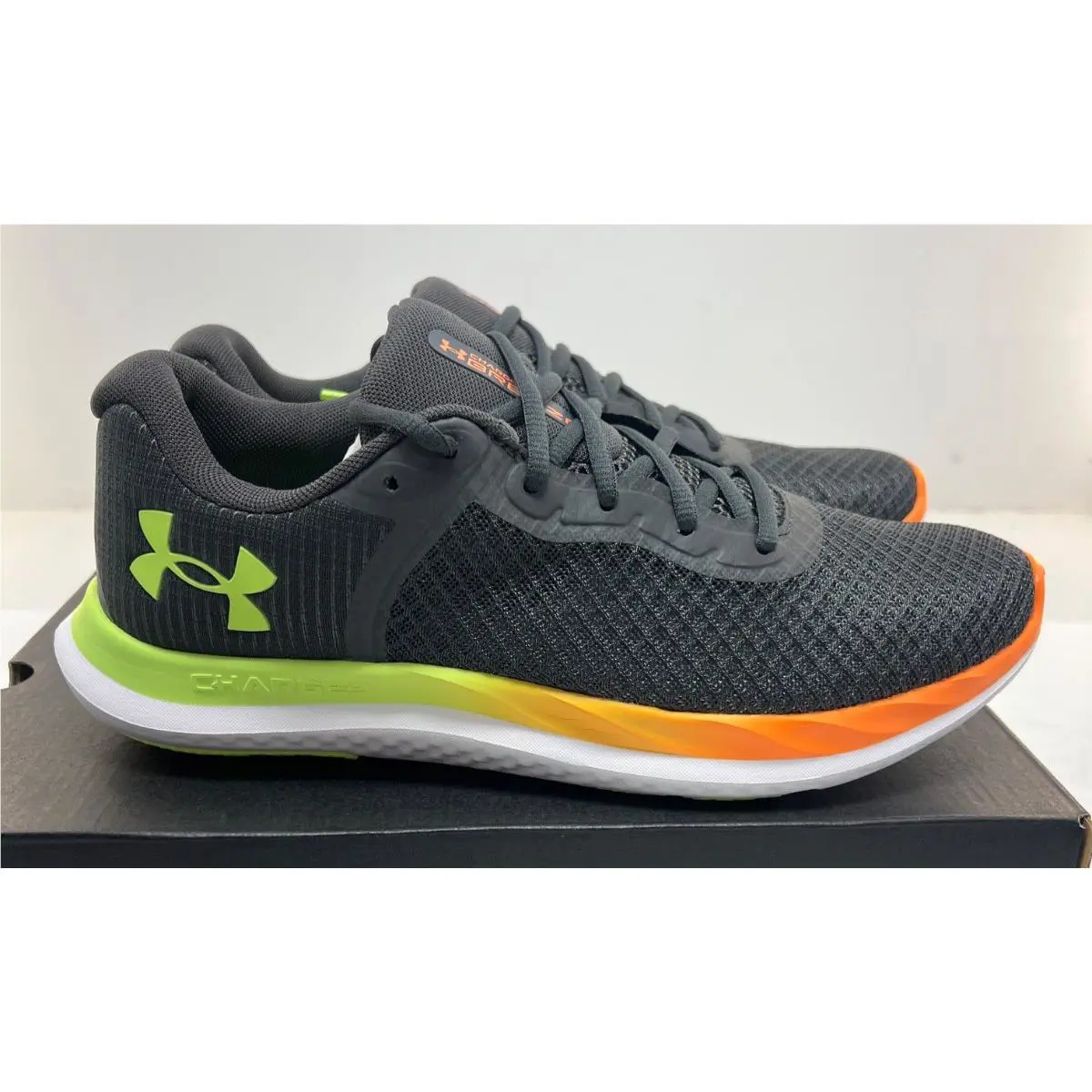 Under Armour shoes - Under Armour Charged Breeze - Charged Breeze - 3025129-104 - Grey 5