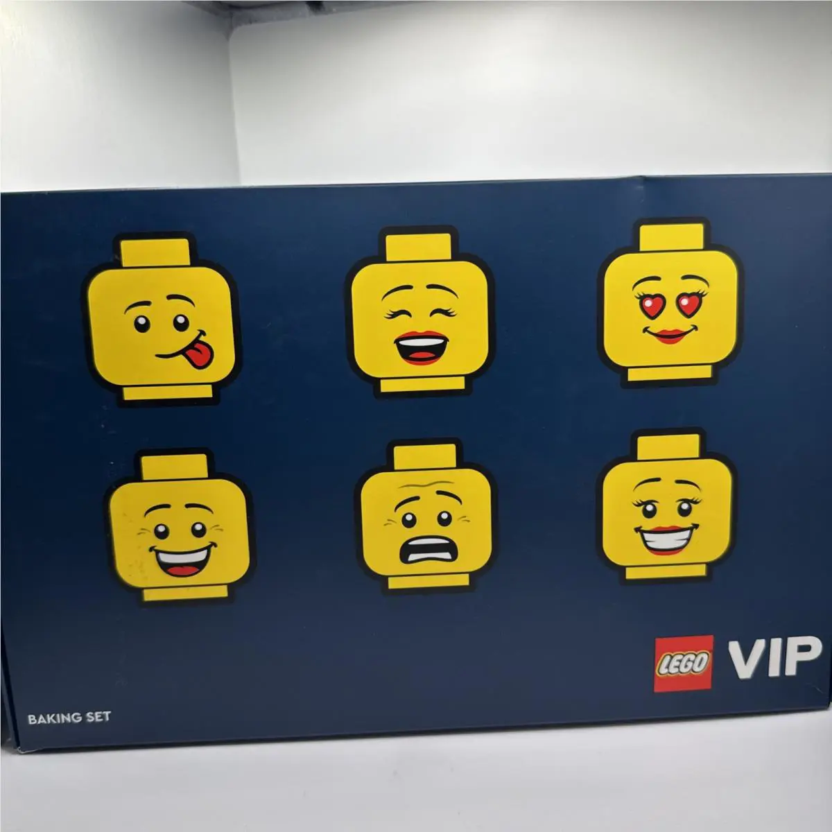 Lego 5007685 Vip Baking Set Cookie Cutters Baking Tray