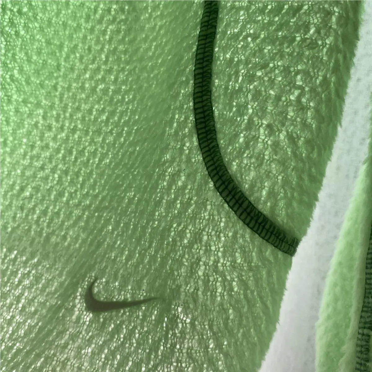 Nike clothing - Green (UPC: 0196977903960) 7