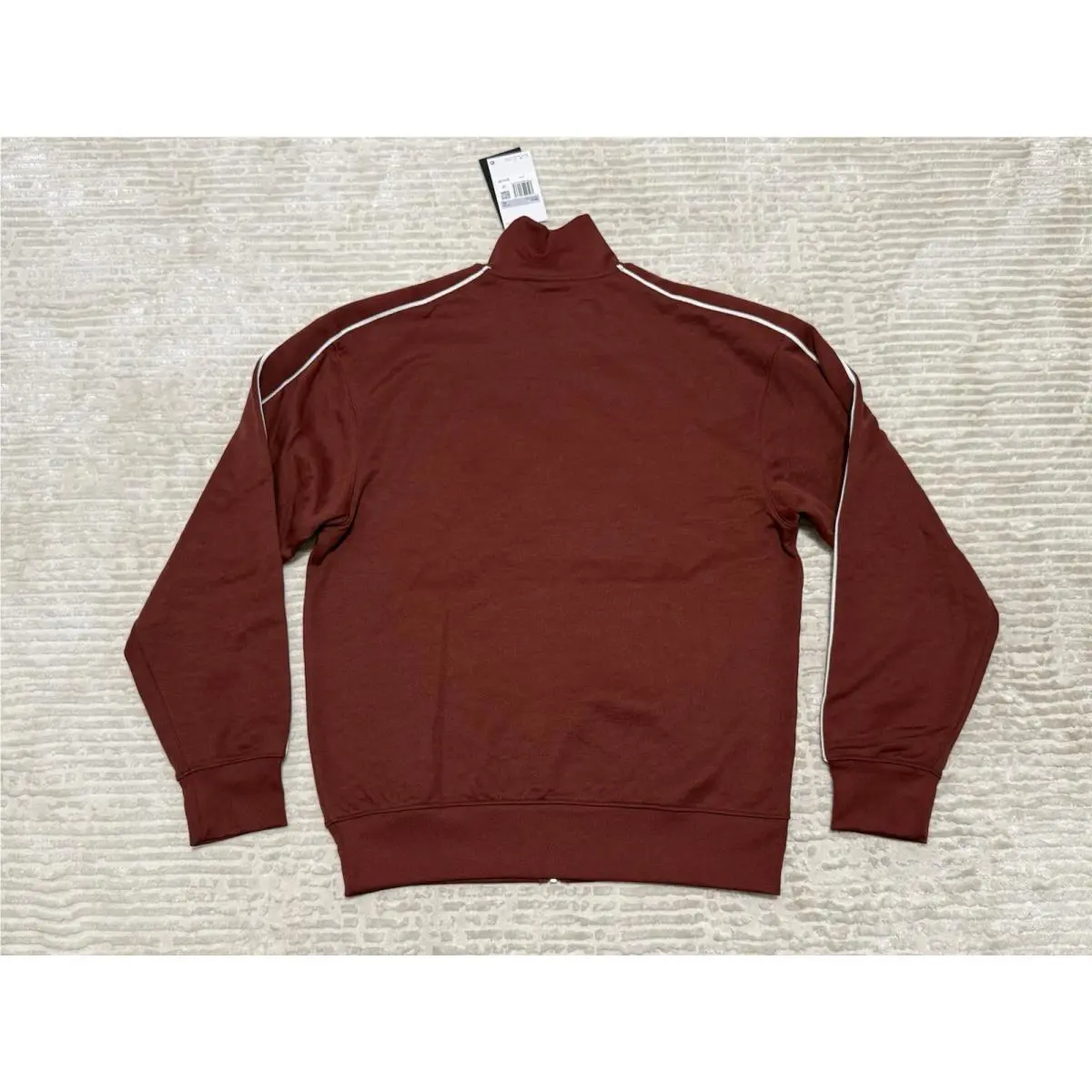 Nike clothing - Red 1
