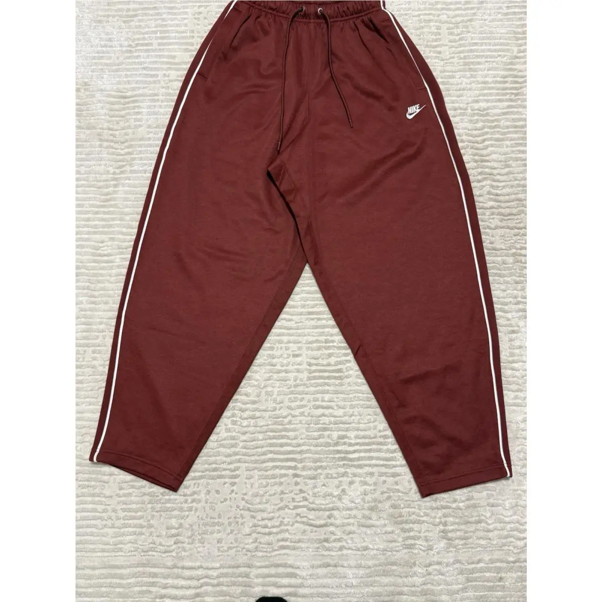 Nike clothing - Red 6