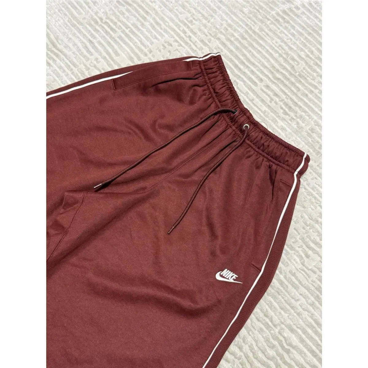 Nike clothing - Red 8