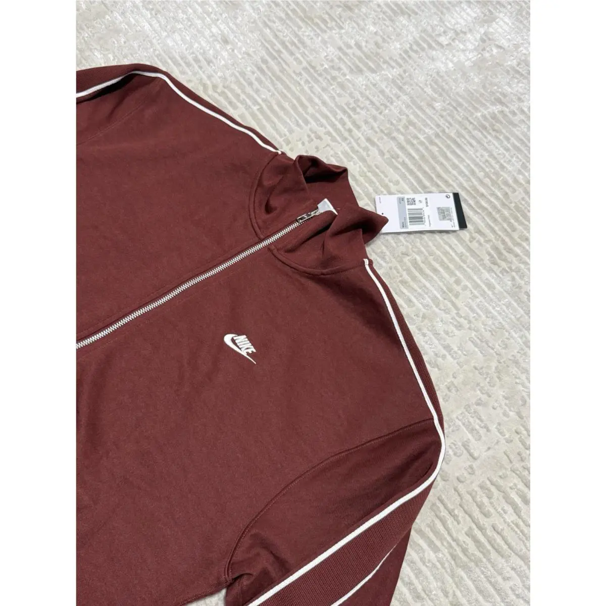 Nike clothing - Red 3