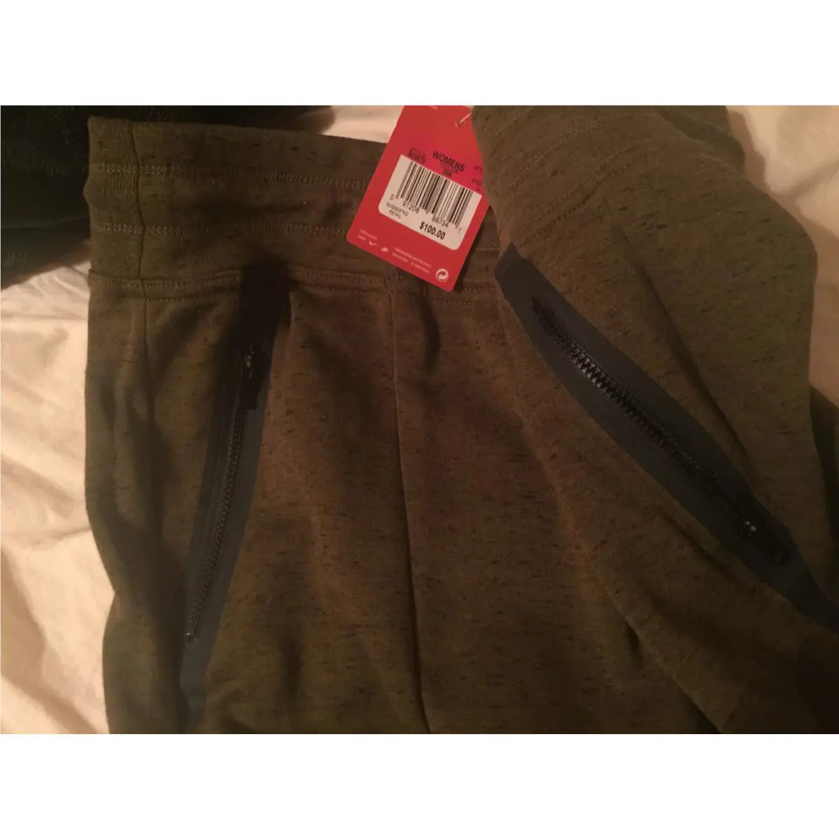 Nike clothing - Olive 9