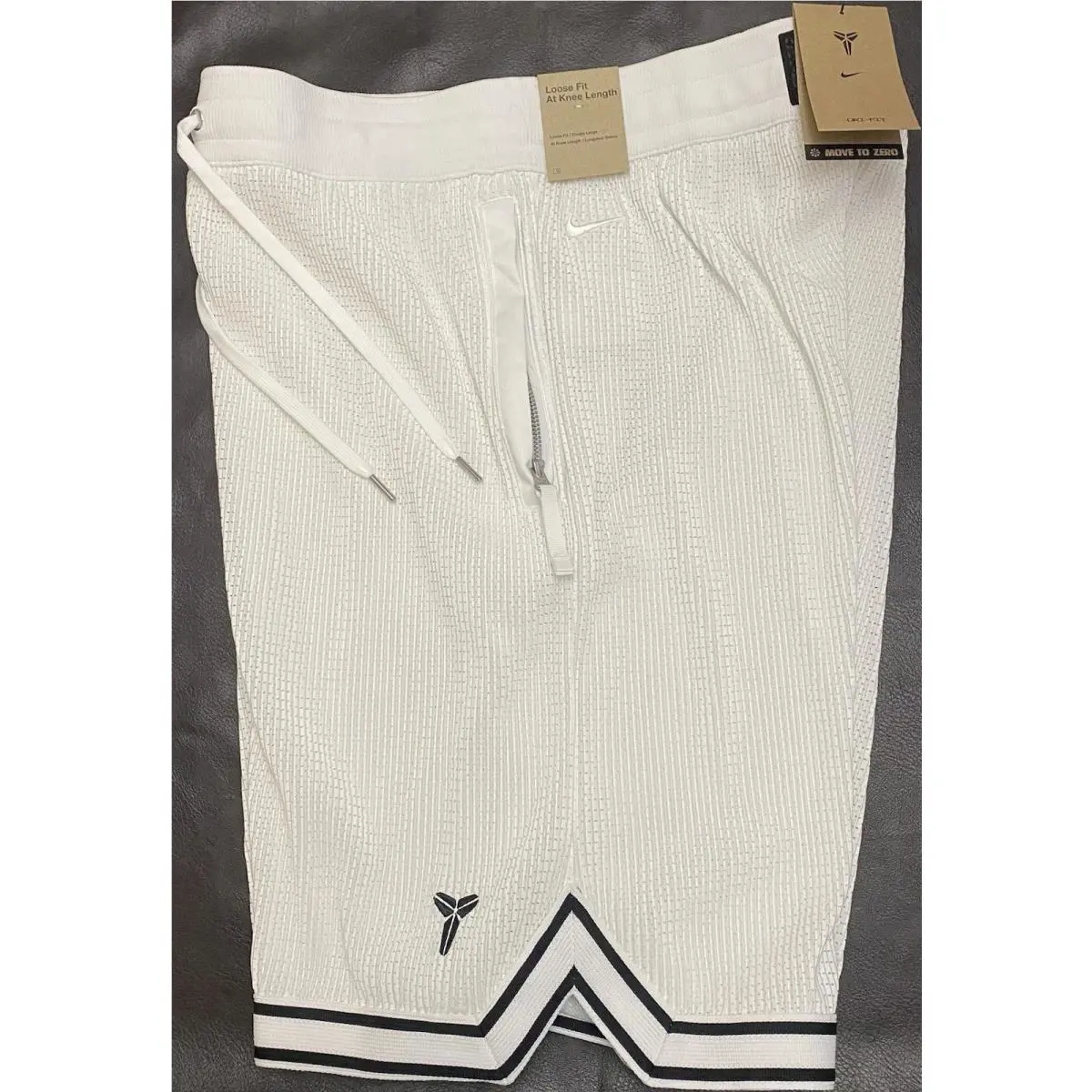 Nike clothing - White (UPC: 197863751498) 5