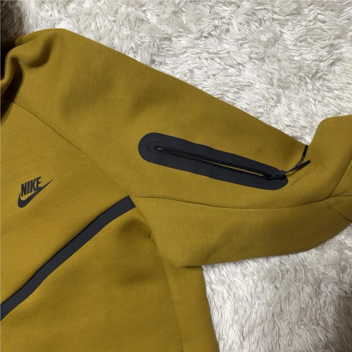 Nike clothing - Nike Tech - Tech - HV0949352 - Orange 1