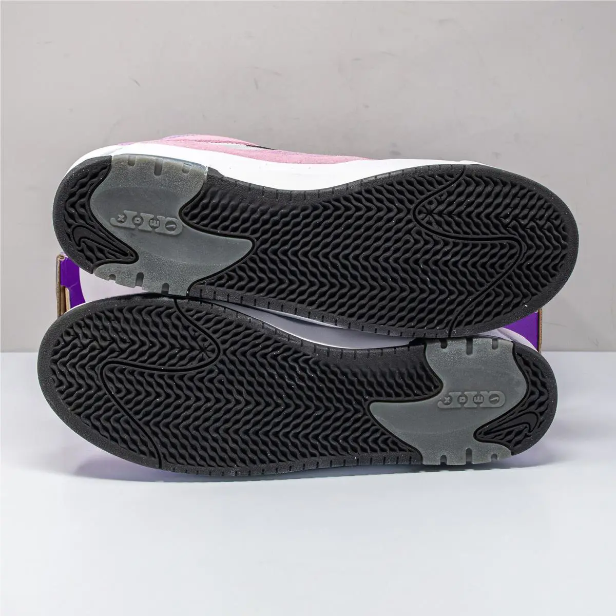 Nike shoes - Nike SB Ishod Wair - Ishod Wair - FB2393-600 - Pink (UPC: 196977950872) 2