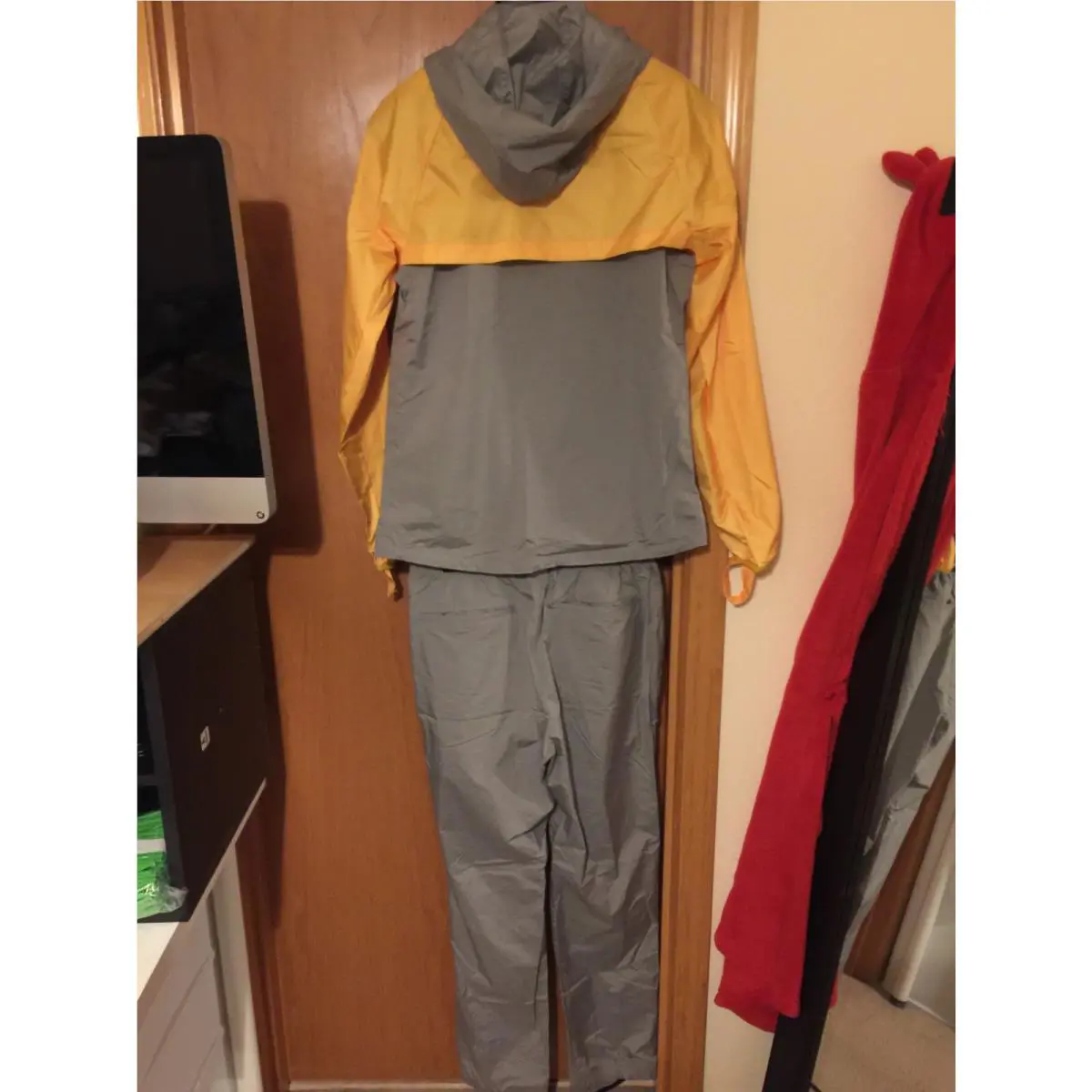Nike clothing - Gray 2