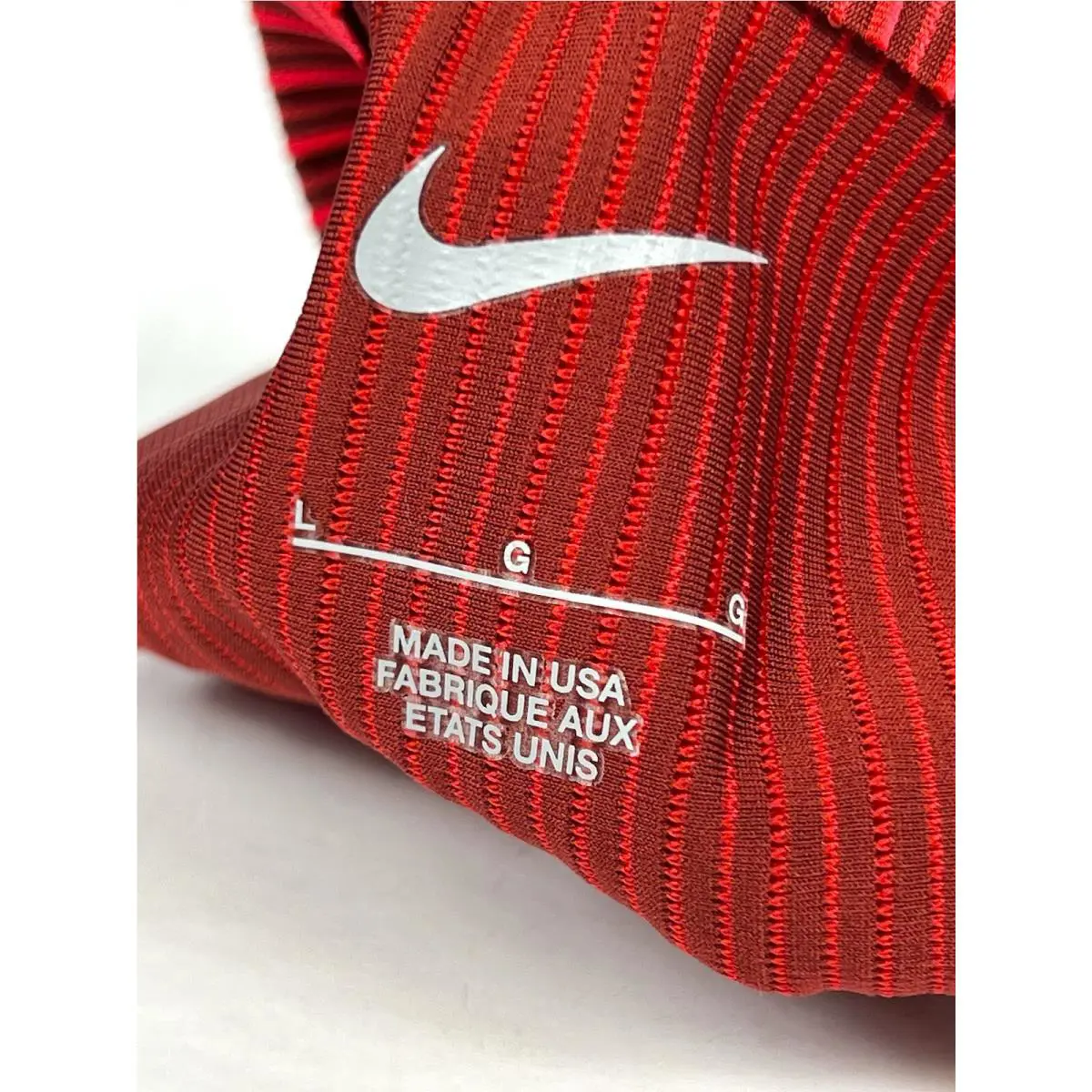 Nike clothing - AO8690677 - AO8690677 - Red 2
