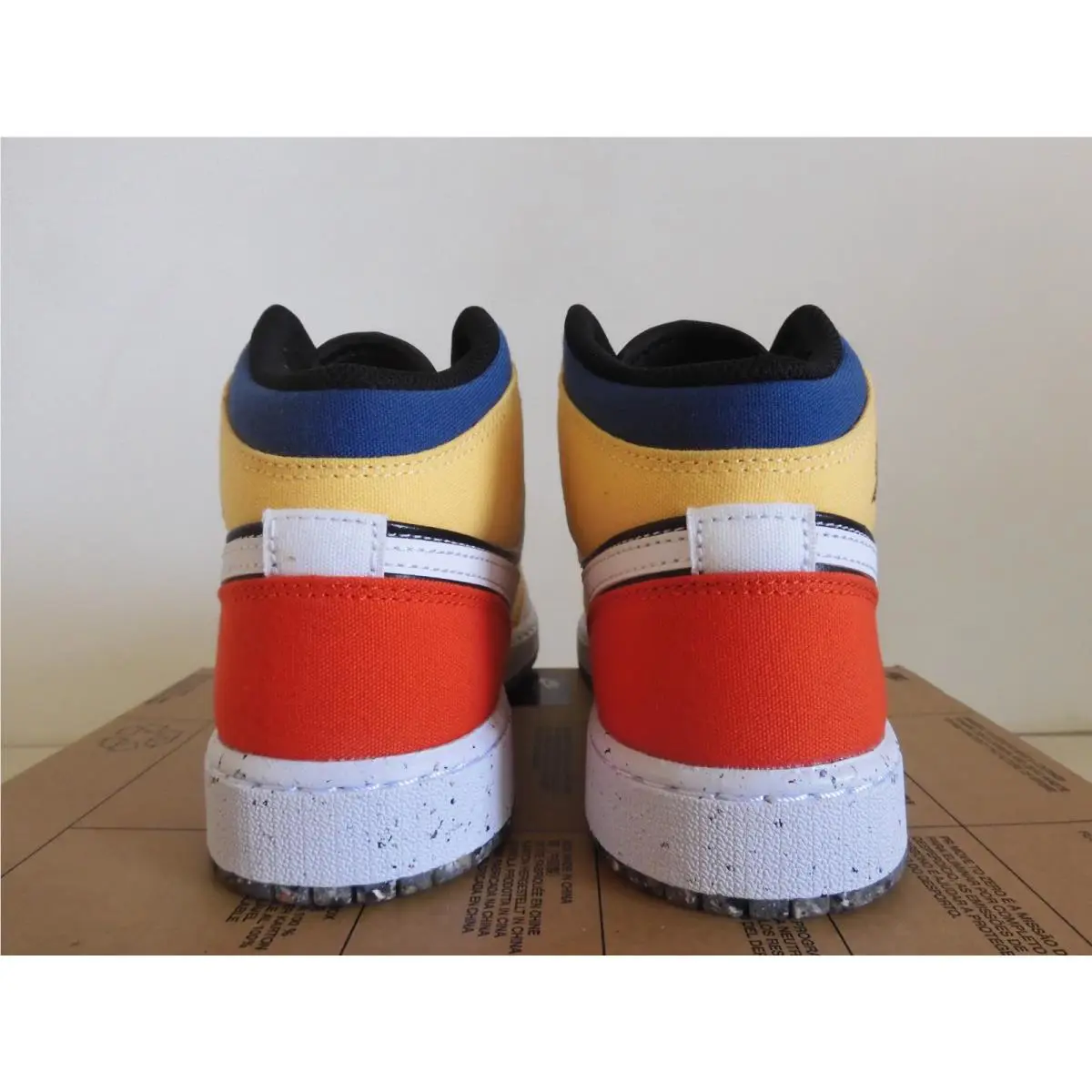 Nike shoes - Air Jordan 1 Mid SE - White (UPC: 196153745551) 3