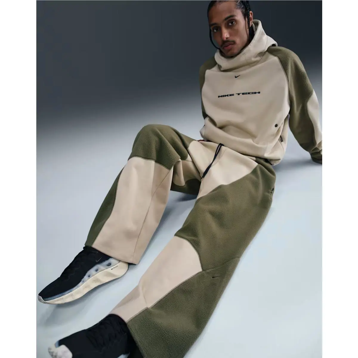 Nike clothing - Nike Tech Boreas - Tech Boreas - Desert Khaki/Medium Olive-Black (UPC: 198484449238) 3
