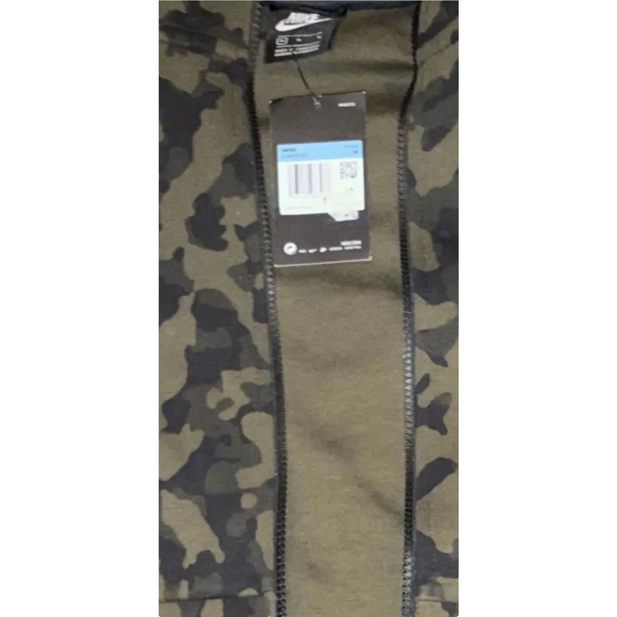 Nike clothing - CJ5975-222 - CJ5975222 - Green 1