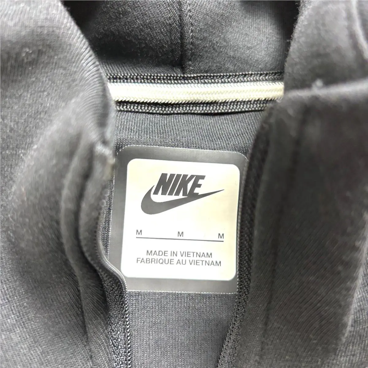 Nike clothing - Black (UPC: 196607984970) 2