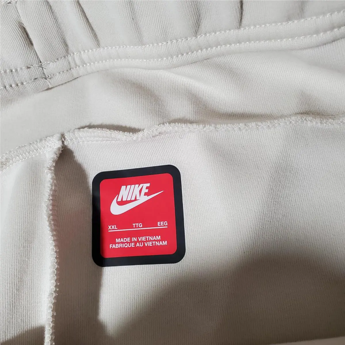 Nike clothing - White 9