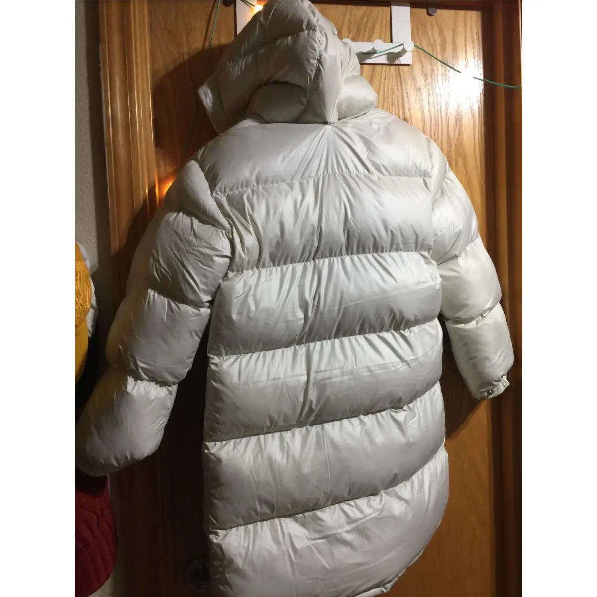 Nike clothing - Ivory 3