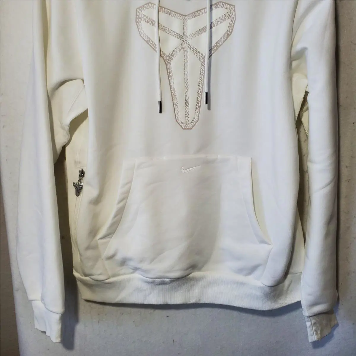 Nike clothing - White 1