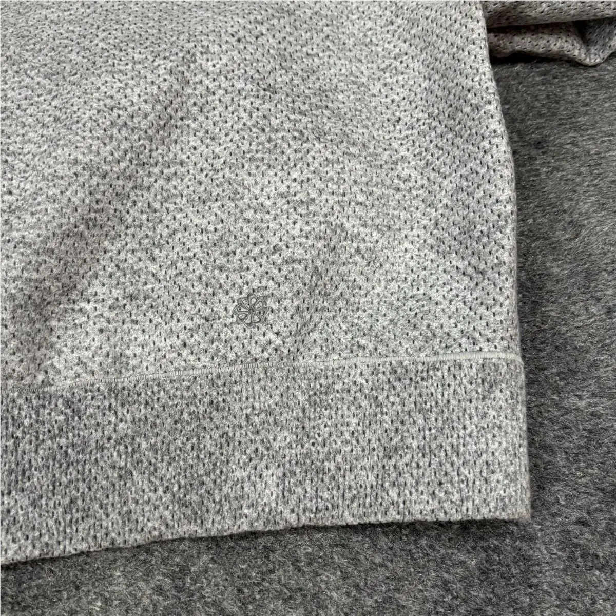 Nike clothing - Gray 9
