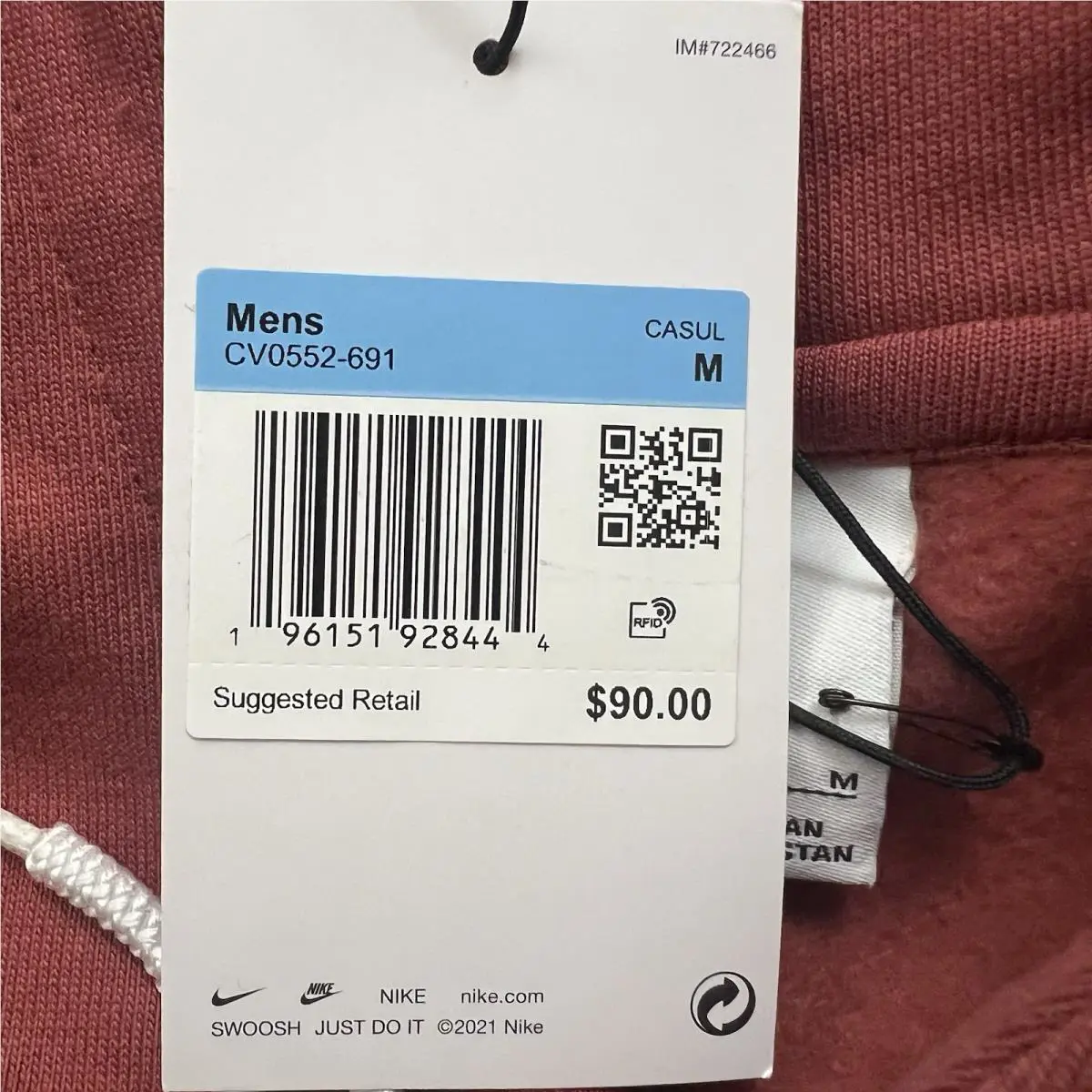 Nike clothing - Red (UPC: 196151928444) 6