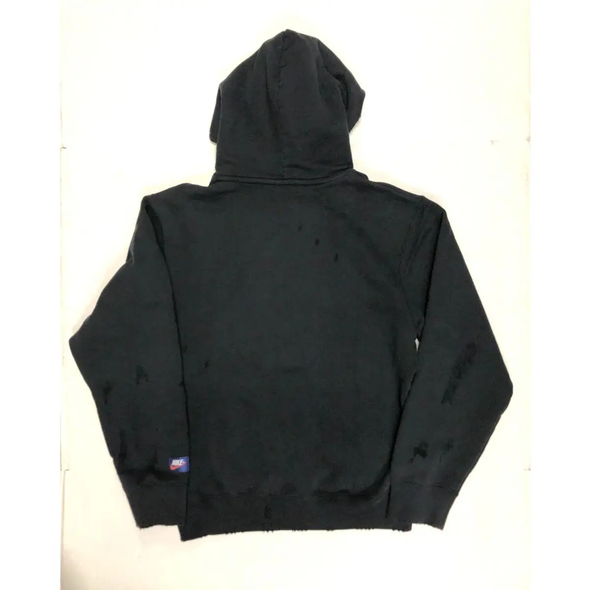 Nike clothing - Black/Red (UPC: 197862149814) 4