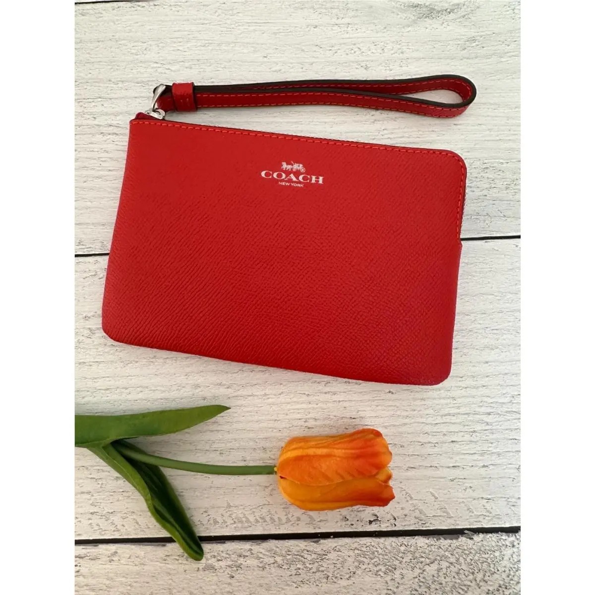 Women`s Small Corner Zip Wristlet Pouch Wallet Purse 58032 BRIGHT POPPY by Coach