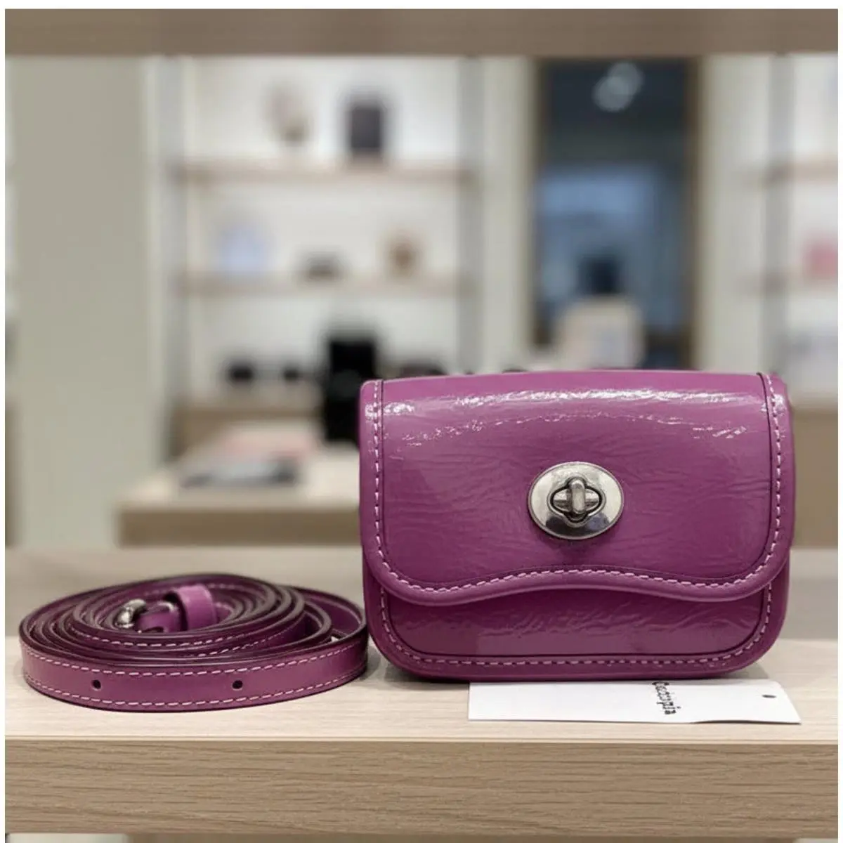 Coach Coachtopia CQ060 Wavy Mini Wallet Crossbody Lilac Patent Leather