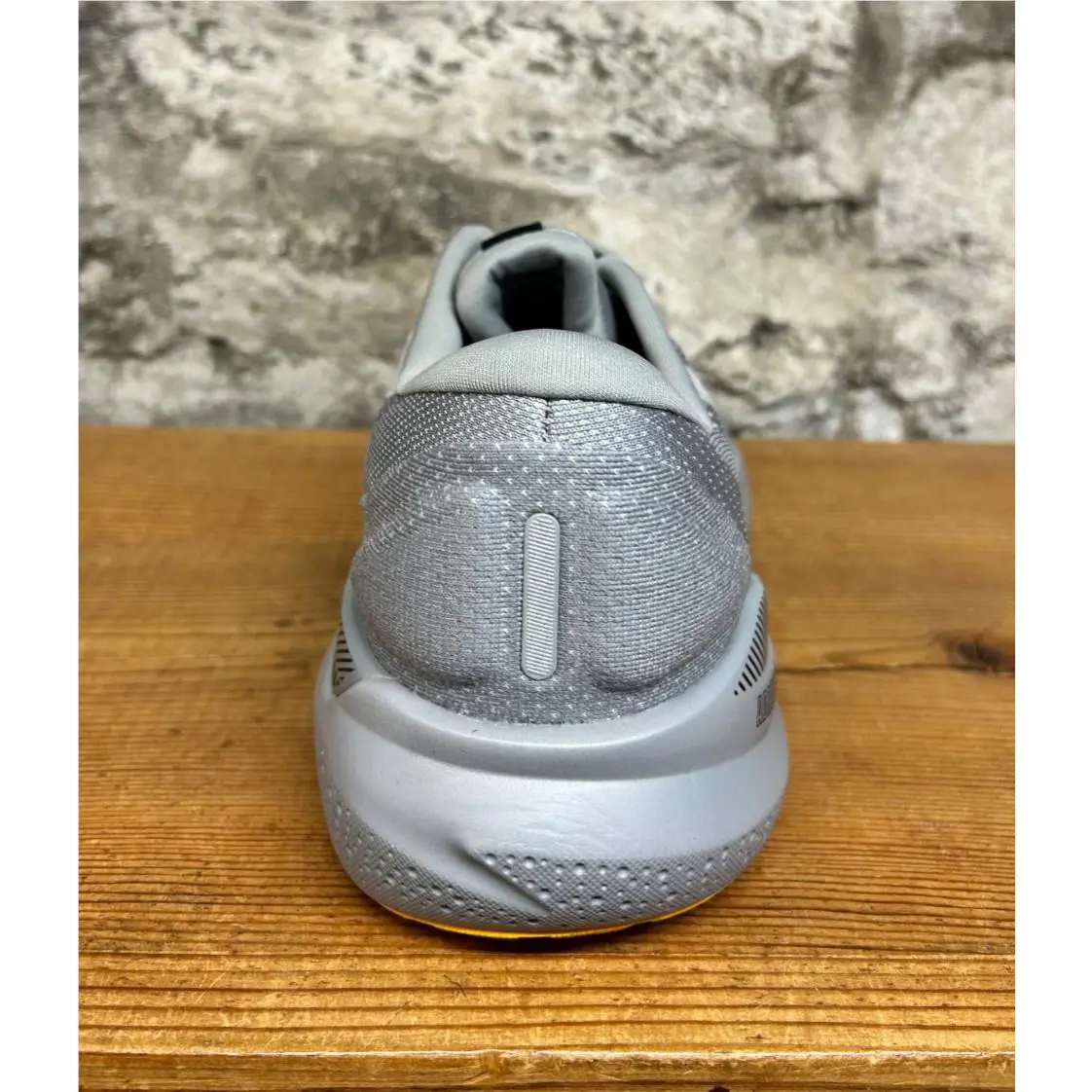 Brooks shoes - Adrenaline GTS 24 - Adrenaline GTS - 110437 1D 084 - Grey 1