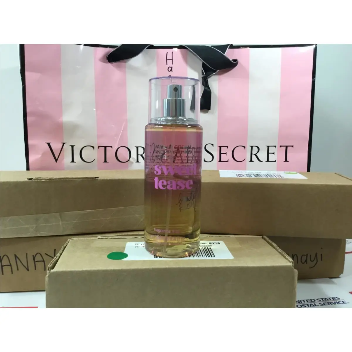 Victoria`s Secret Beauty Rush Sweet Tease Fragrance Mist 8.4 OZ