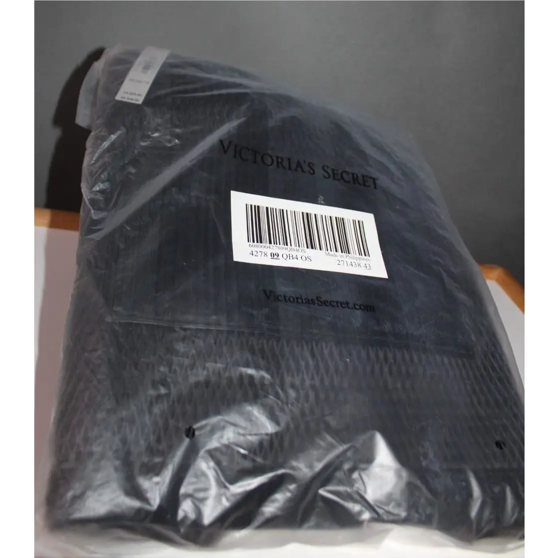 Victoria`s Secret Vsx Large Black Tote Zip Top Handbag 2025 Edition