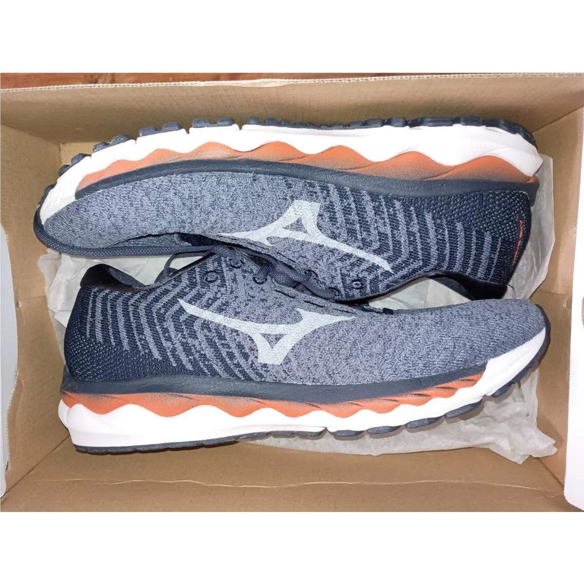 Mizuno shoes - Mizuno Wave Sky - Wave Sky - Gray (UPC: 889961303395) 0