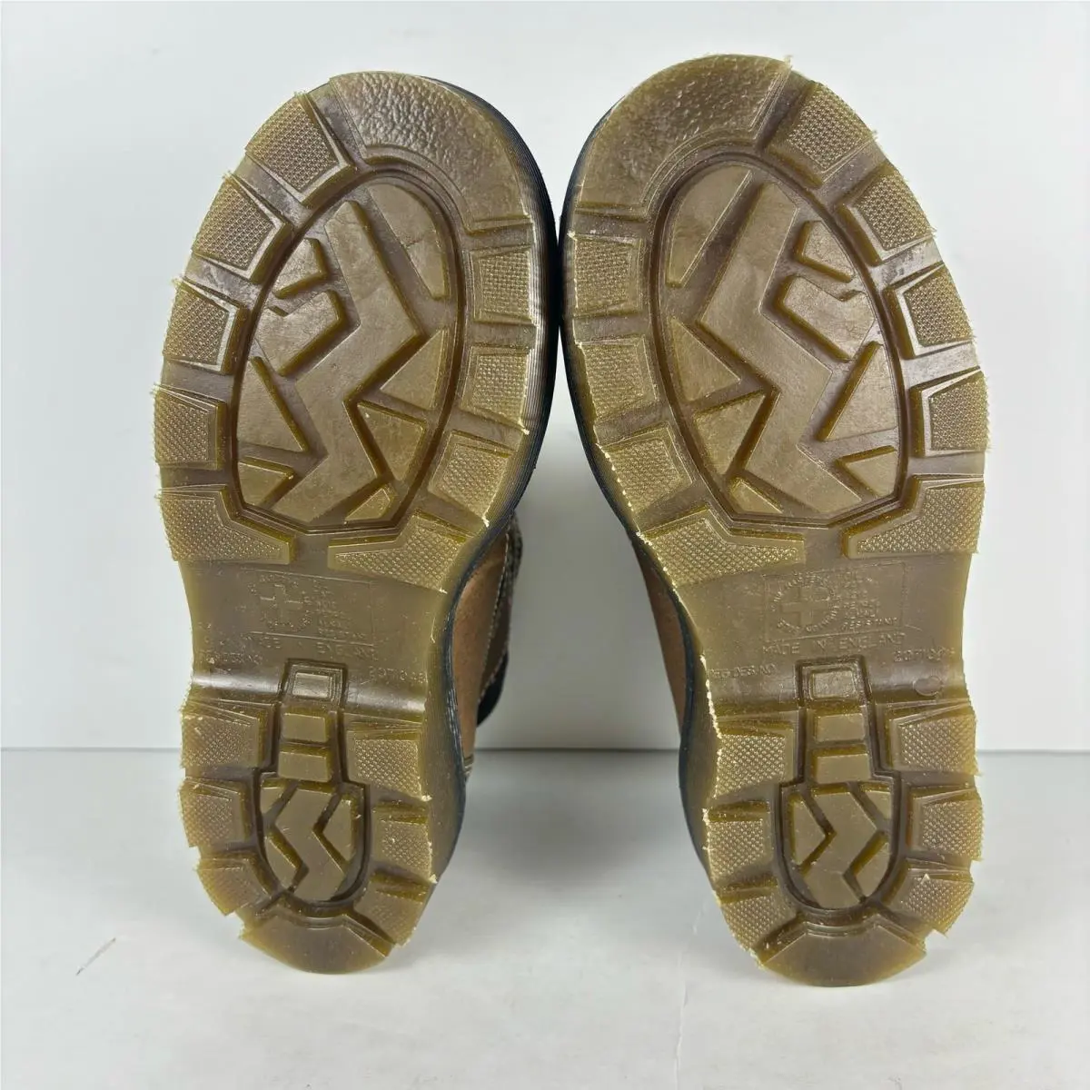 Dr. Martens shoes - Brown 4