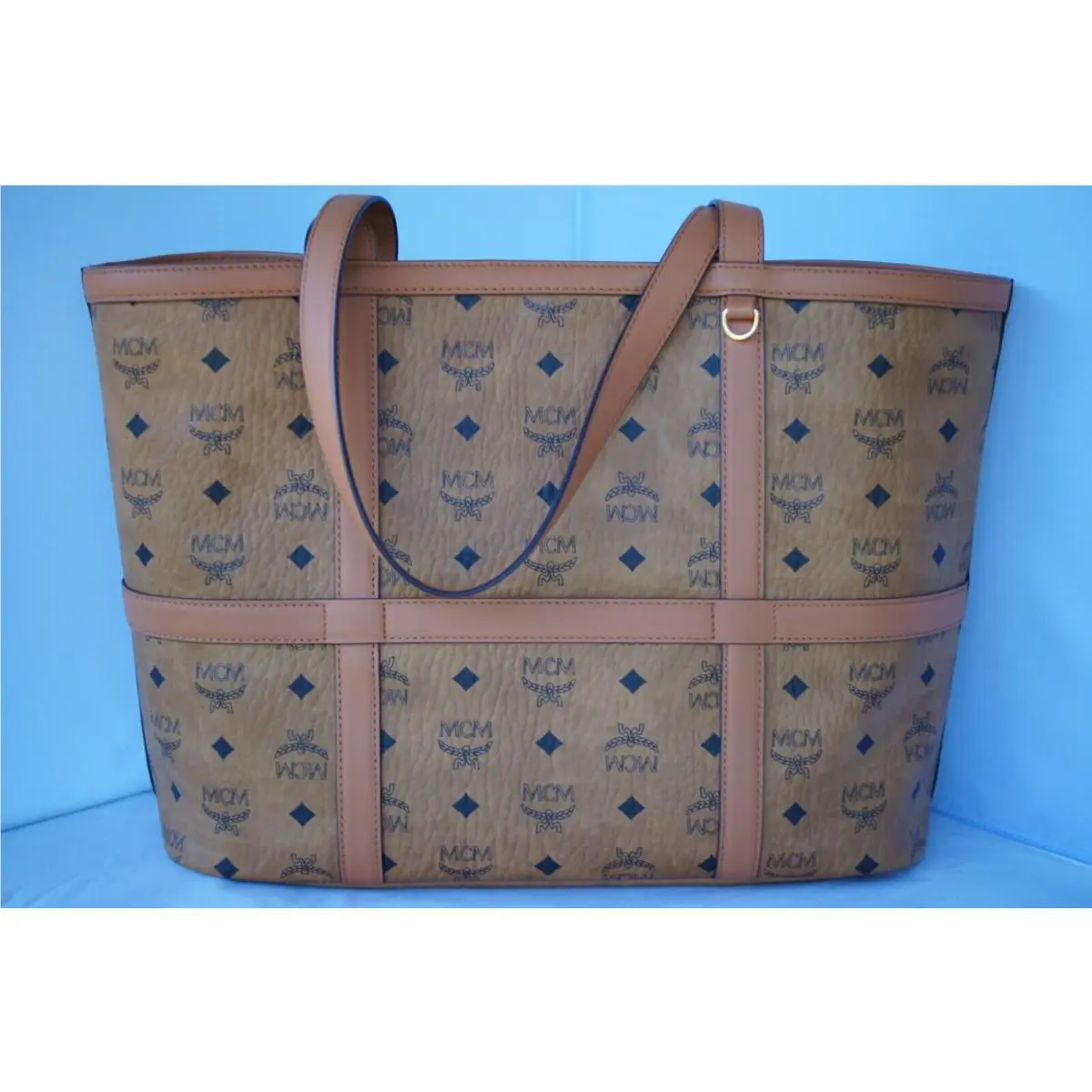 Mcm Women`s Bag Aren Shopper Visetos Tote Brown Logo