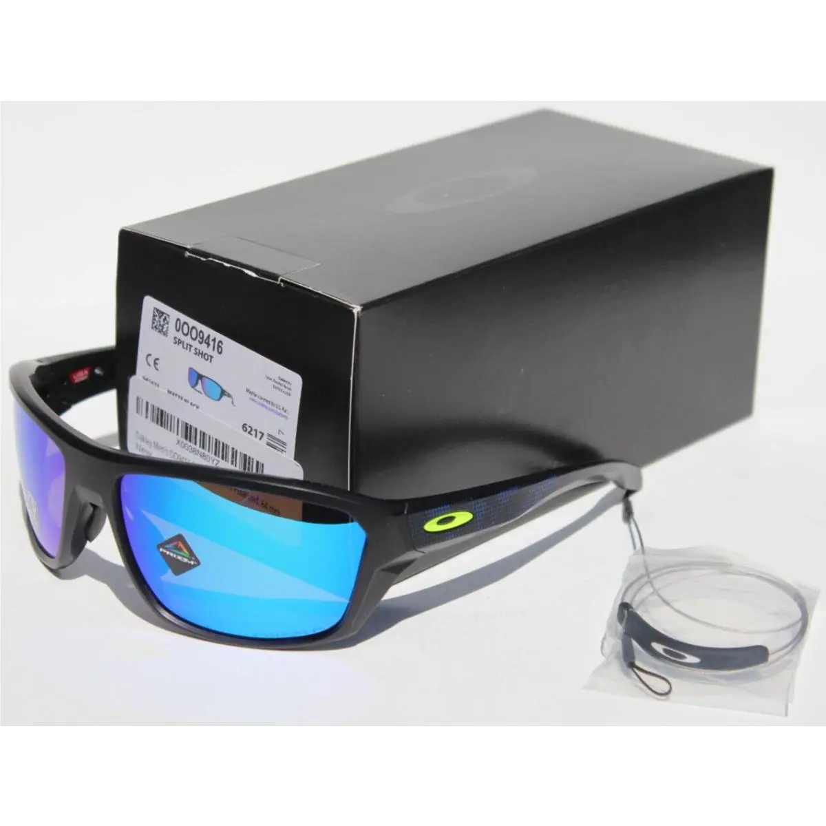 Split Shot Polarized Sunglasses Matte Black Green/prizm Sapphire Blue by Oakley