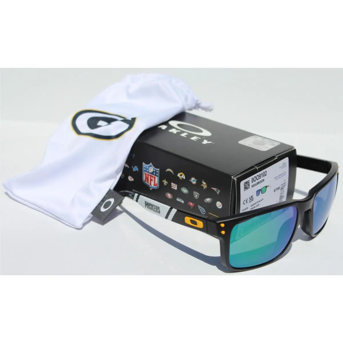 Holbrook Sunglasses Nfl Green Bay Packers Black/prizm Jade OO9102-R3 by Oakley
