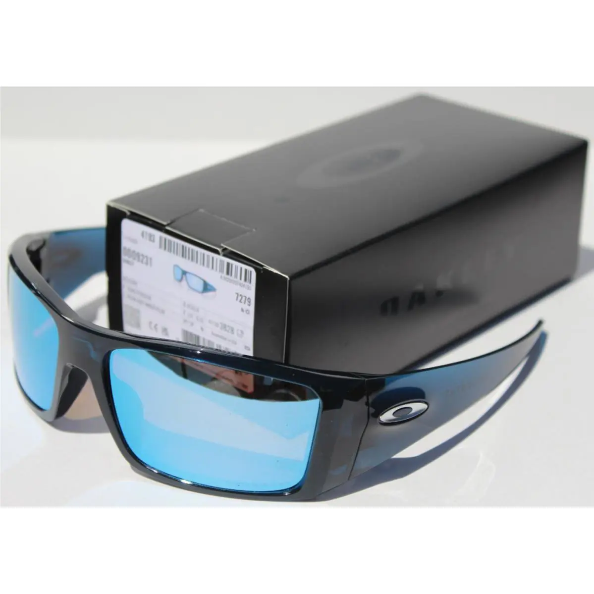 Heliostat Polarized Sunglasses Trans Poseidon/prizm Deep Water OO9231-14 by Oakley