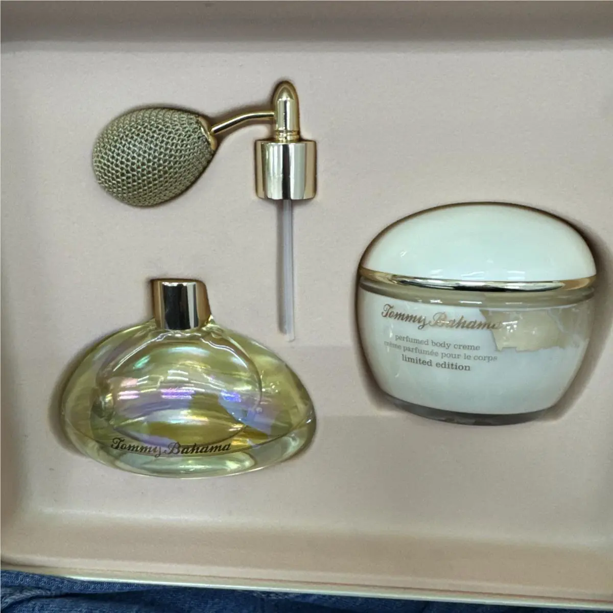 Tommy Bahama Limited Edition Perfume Set W/ Eau De Parfum Body Cream 3.4 Fl Oz