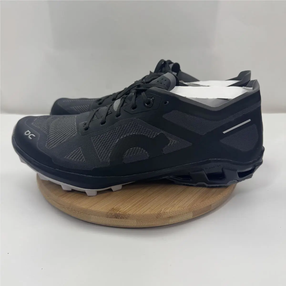 On-Running shoes - On Cloud - Cloud - Black 1