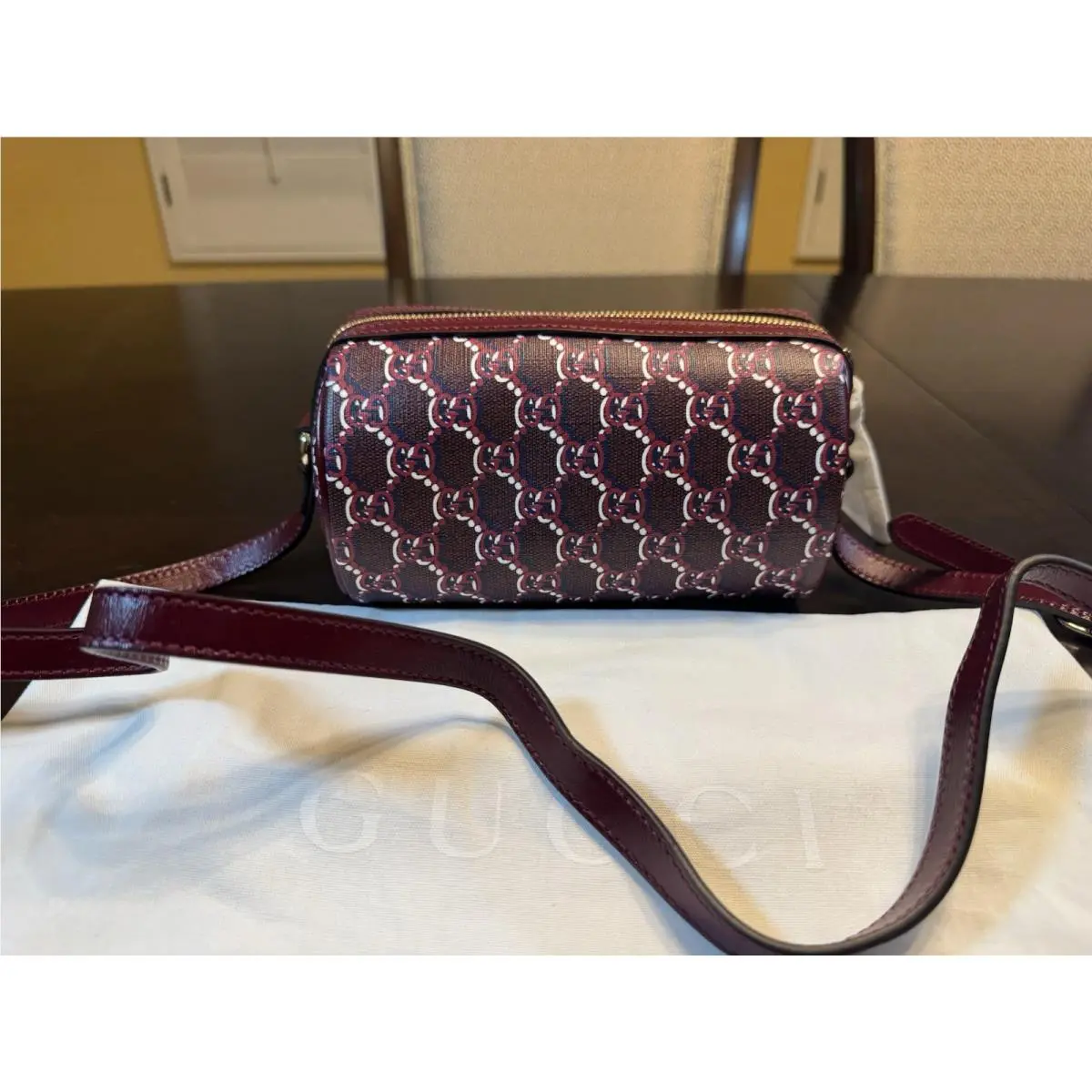 Gucci GG Supreme Shadow Logo Shoulder Bag