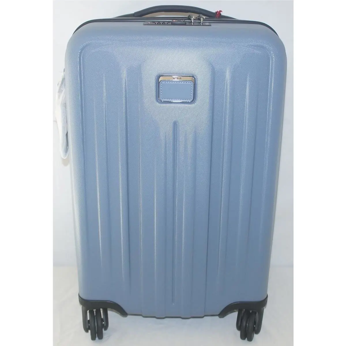 Tumi V4 International Expandable 4 Wheel Carry-on Suitcase/bag 146780-A524