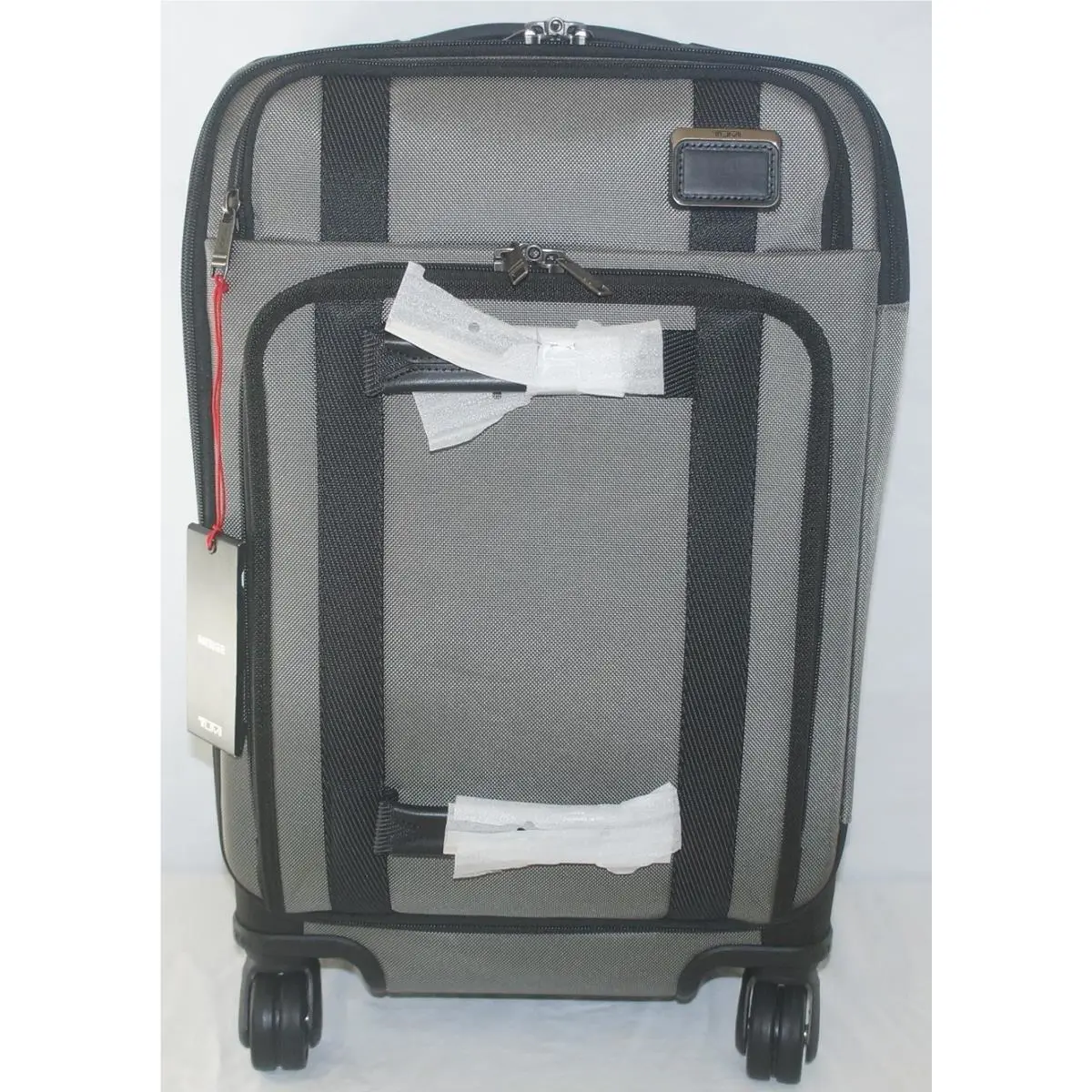 Tumi Merge-international Mist Gray/black Front Lid Access Carry On Bag/case